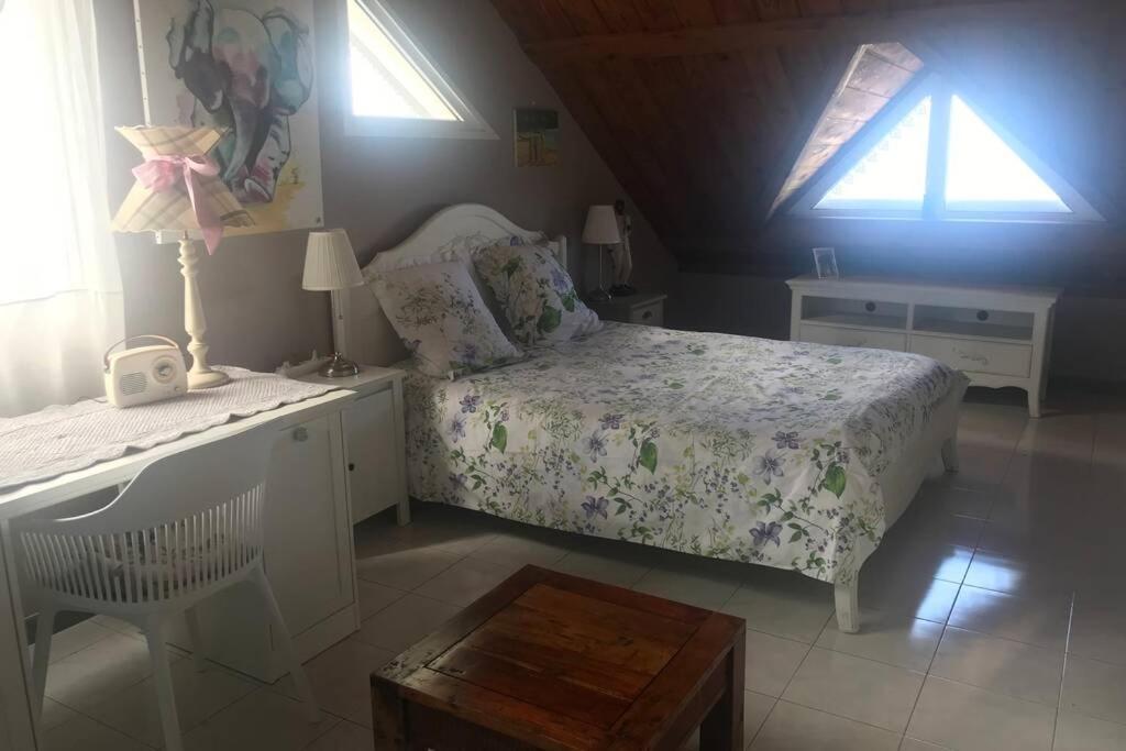 St Leu -Villa D'Artiste, Superbe Vue Mer, Piscine Chauffee Saint-Leu Buitenkant foto